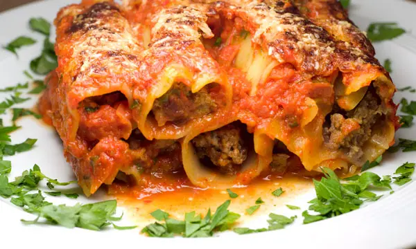 Italy goes Turkey: Cannelloni con agnello al turco