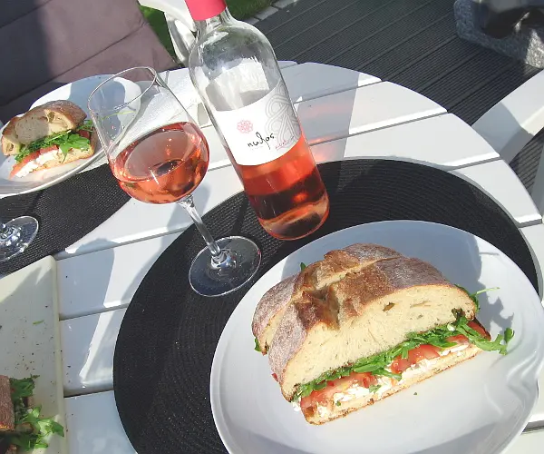 Ciabatta und Rosé