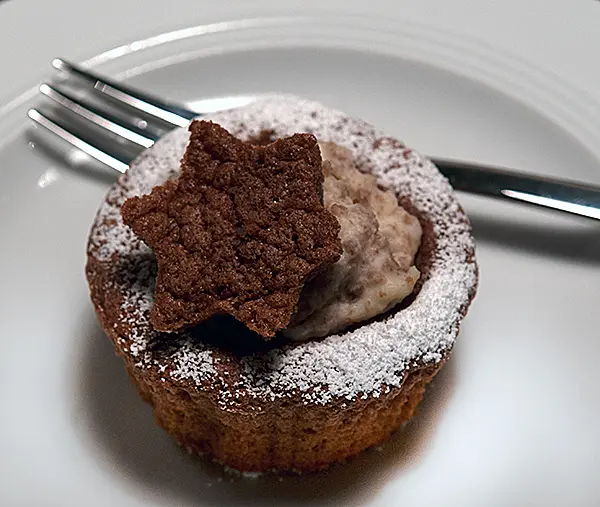 Gefüllter Schoko-Chili-Cake