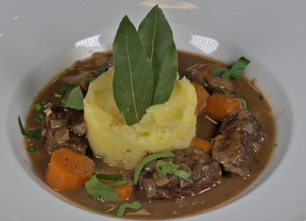 Boeuf Bourguignon nach Anthony Bourdain